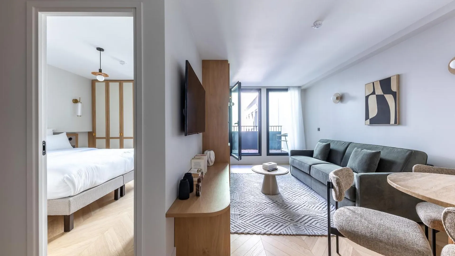 Quartier Libre Opera Aparthotel Paris France